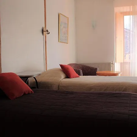 Du Salat Hotel Seix