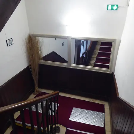 Du Salat Hotel *